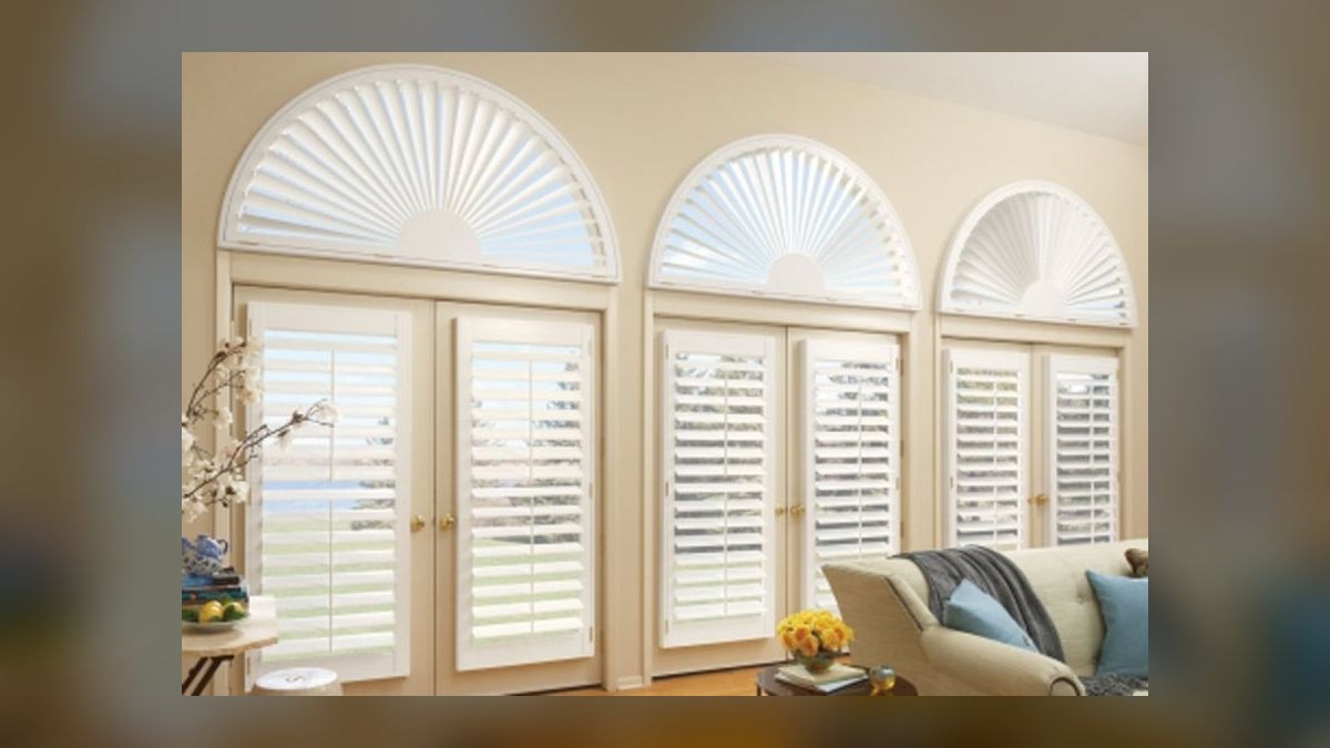 Should I open or buy a Sunburst Shutters franchise in 2027 — figure 1