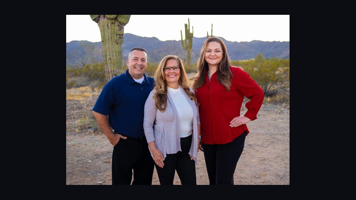 Should I open or buy a FirstLight Home Care franchise in 2027 — figure 2