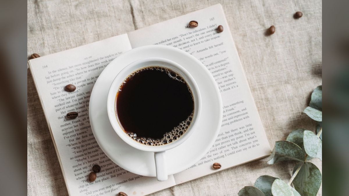 Should I open or buy a The Coffee Bean & Tea Leaf franchise in 2027 — figure 1