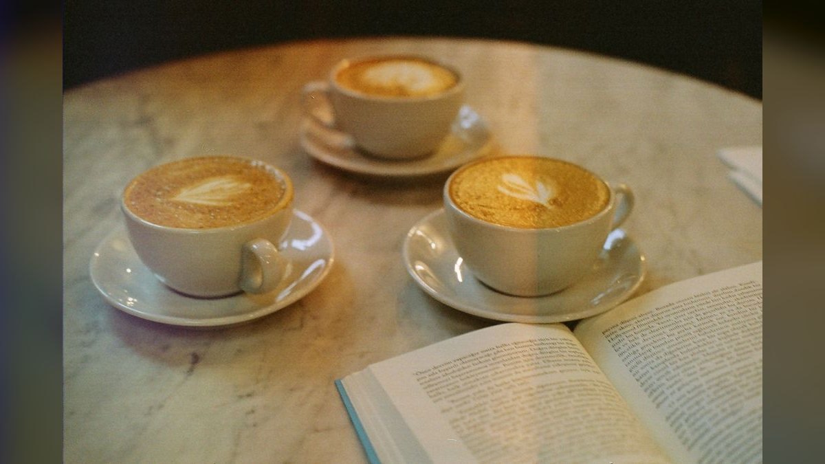 Should I open or buy a The Coffee Bean & Tea Leaf franchise in 2027 — figure 3