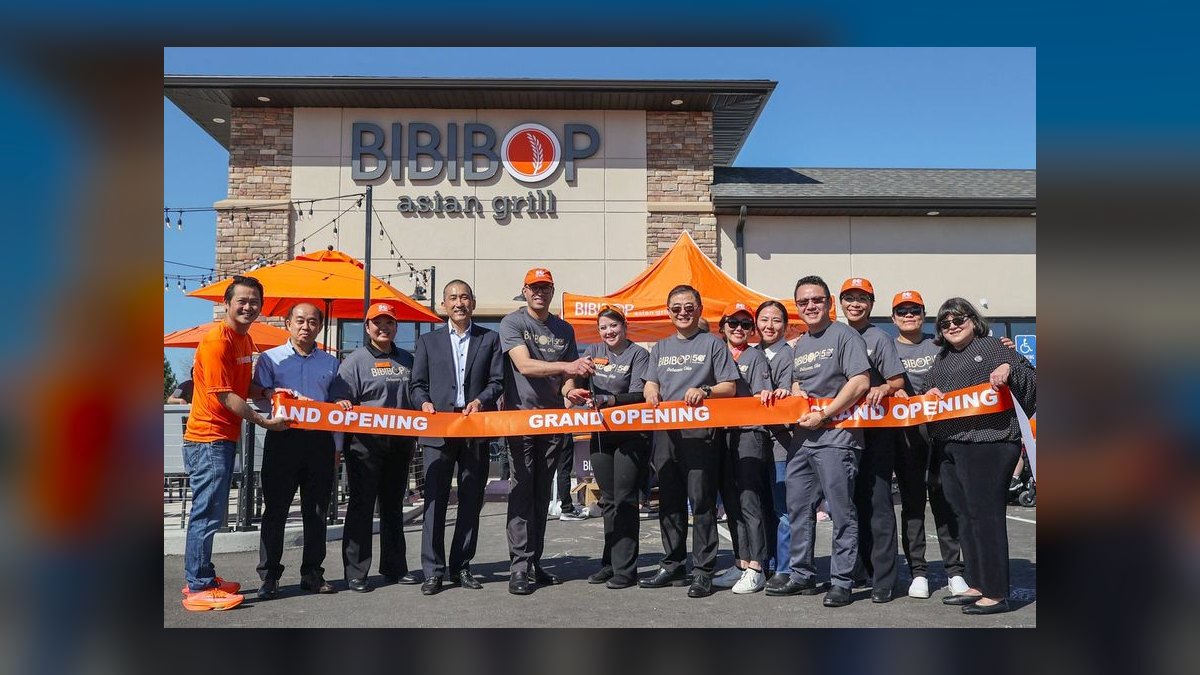 Should I open or buy a Bibibop Asian Grill franchise in 2027 — figure 1