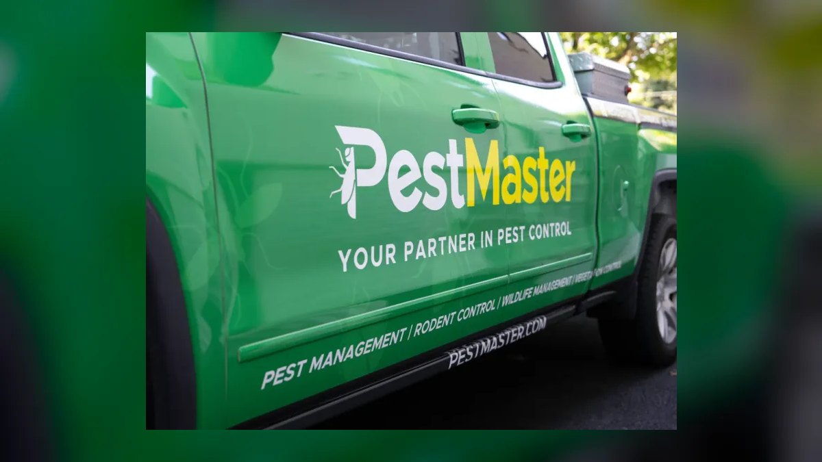Should I open or buy a Pestmaster franchise in 2027 — figure 1