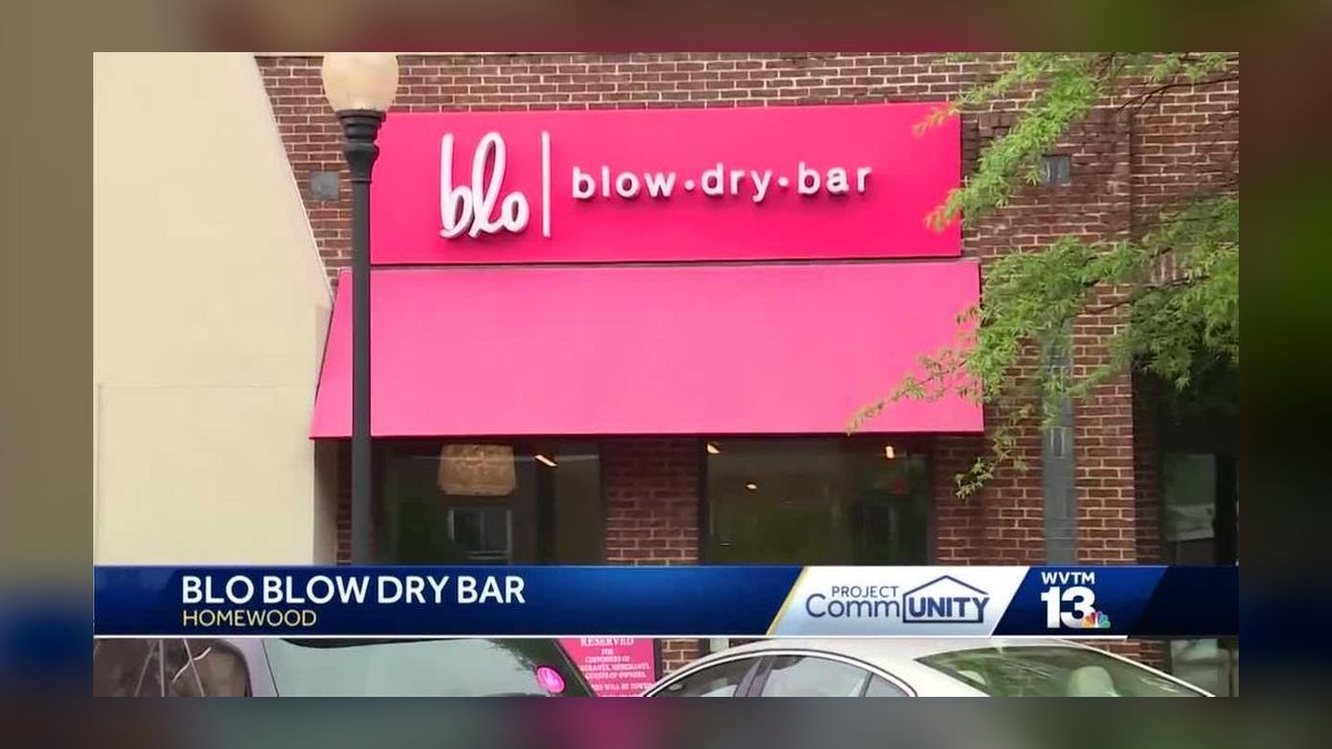 Should I open or buy a Blo Blow Dry Bar franchise in 2027 — figure 2