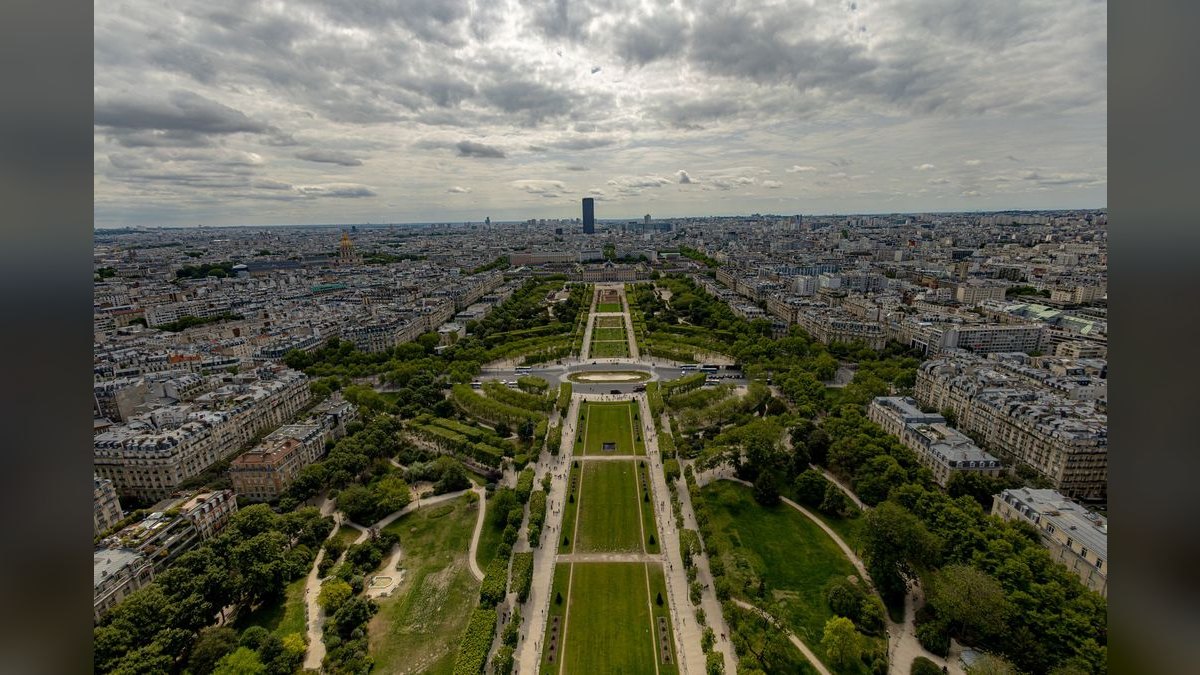 Should I open or buy a Paris Baguette franchise in 2027 — figure 3