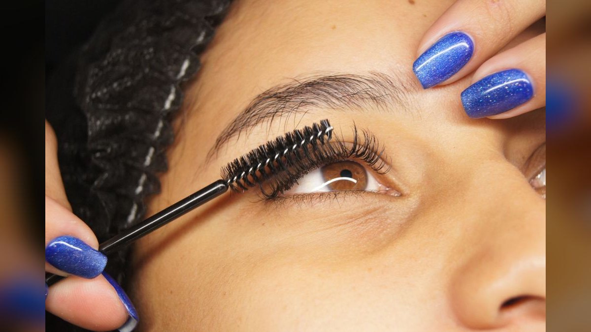 Should I open or buy a The Lash Lounge franchise in 2027 — figure 1