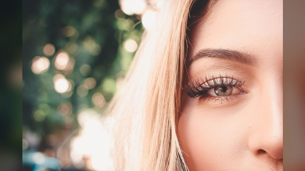 Should I open or buy a The Lash Lounge franchise in 2027 — figure 6