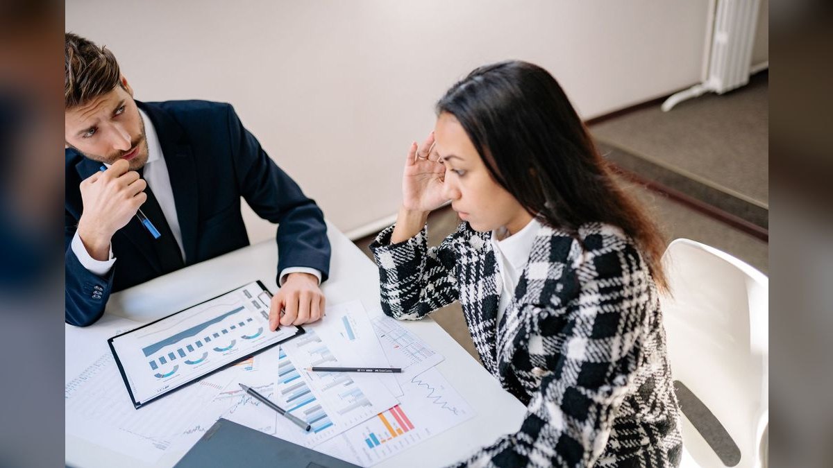 Should I Hire a Fractional CRO If My CAC Is Rising Every Quarter — figure 3