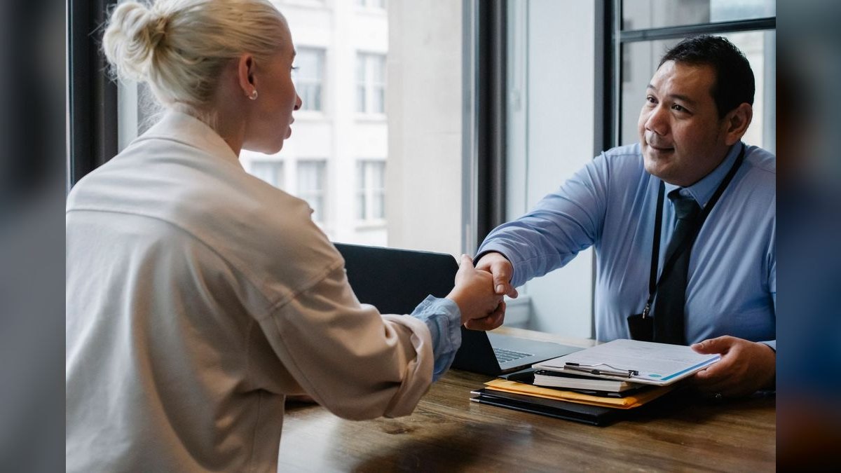 Should I Hire a Fractional CRO If My CRM Data Is a Mess and Nobody Trusts It?