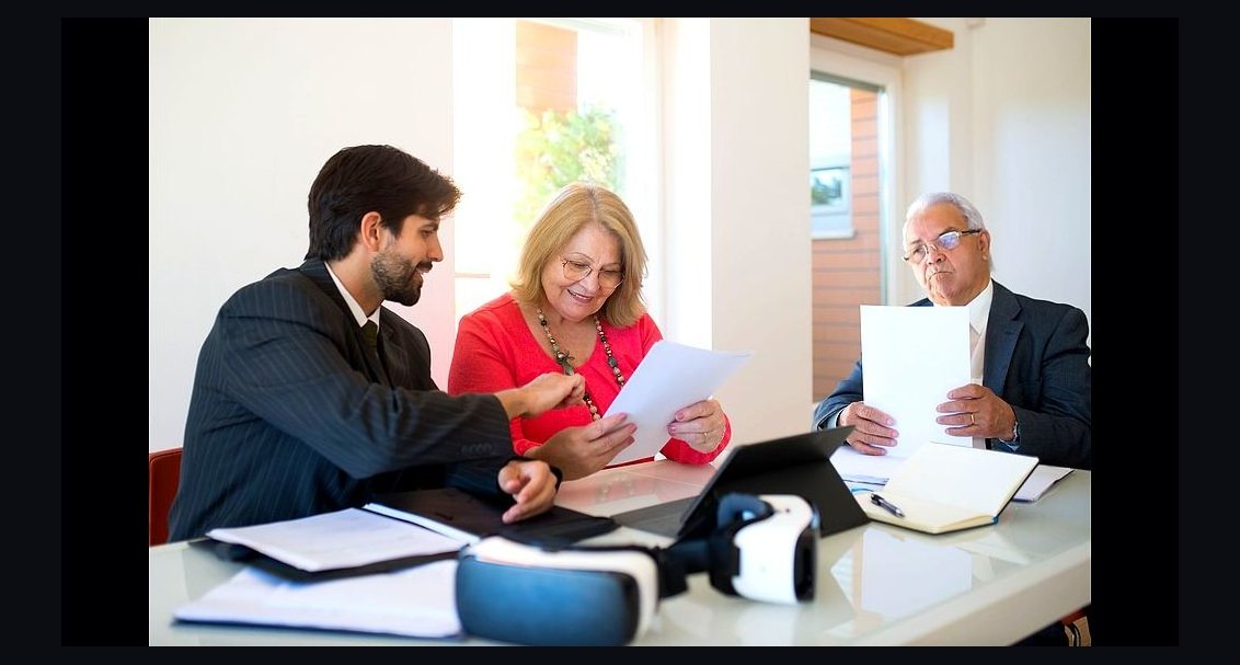 Fractional CRO vs Sales Consultant: What Is the Difference?