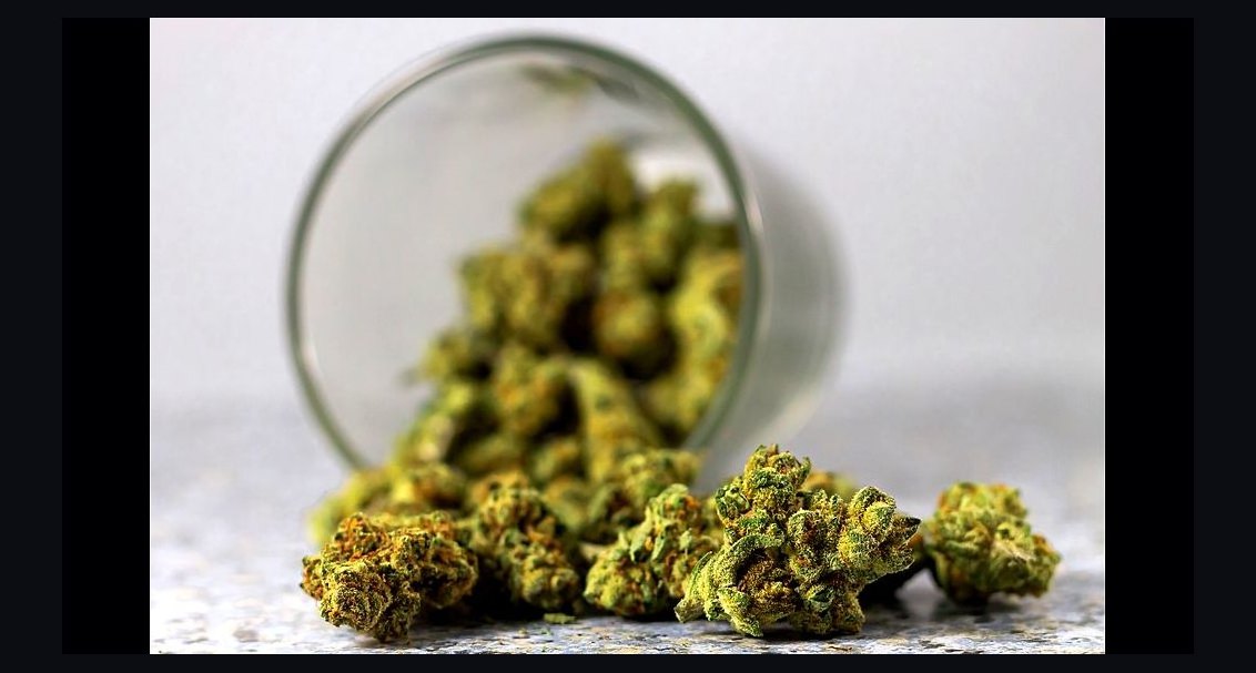 How Many Budtenders Should I Schedule Each Shift at My Cannabis Dispensary in 2027?