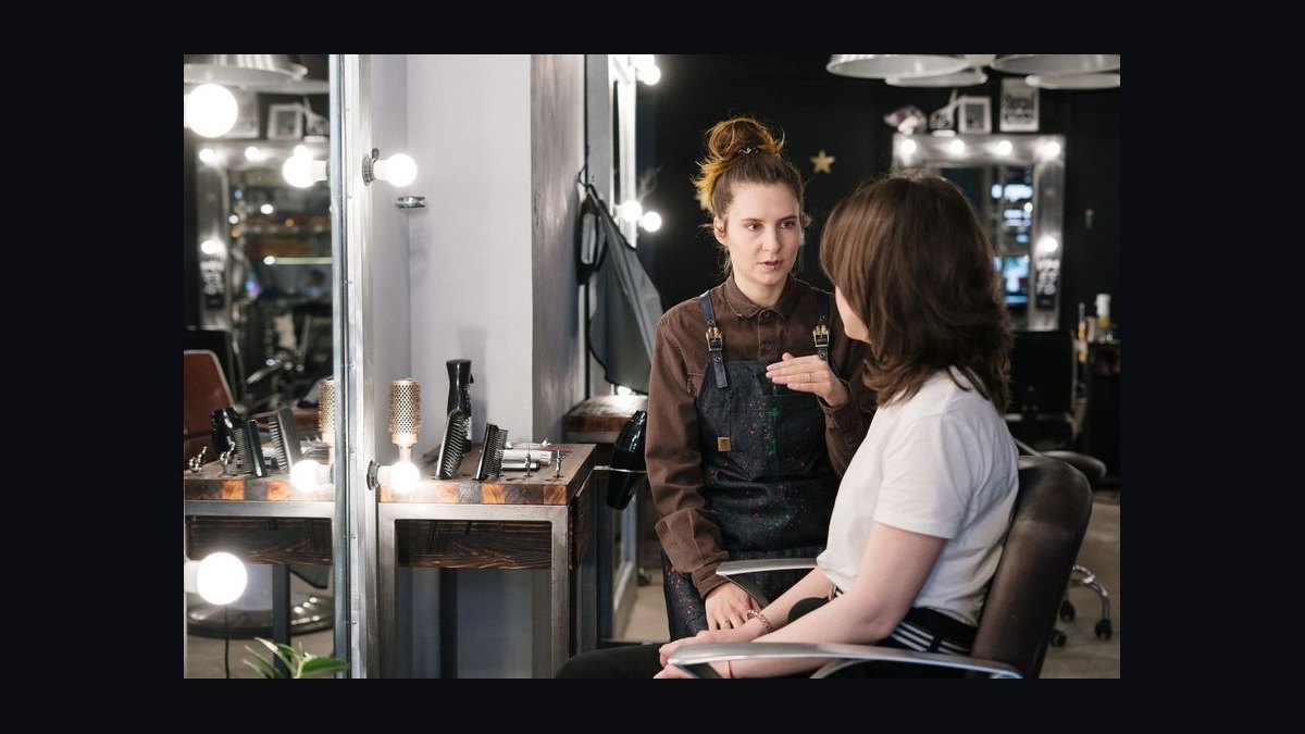 How Many Stylists Should I Schedule Each Day at My Hair Salon — figure 3