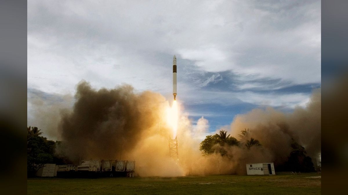 Top 10 GTM Plays for Launching a B2B Enterprise Freemium Tier — figure 5