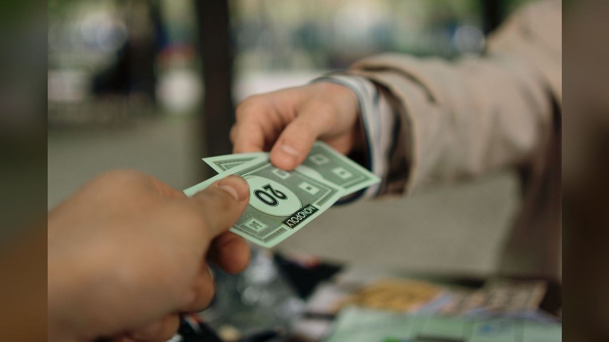 How Do I Get Key Money or a Reverse Premium From a Landlord?