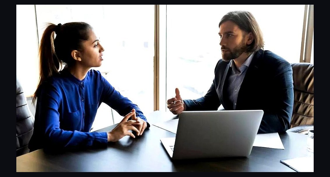 How to tell your boss you're overwhelmed without looking weak in 2027