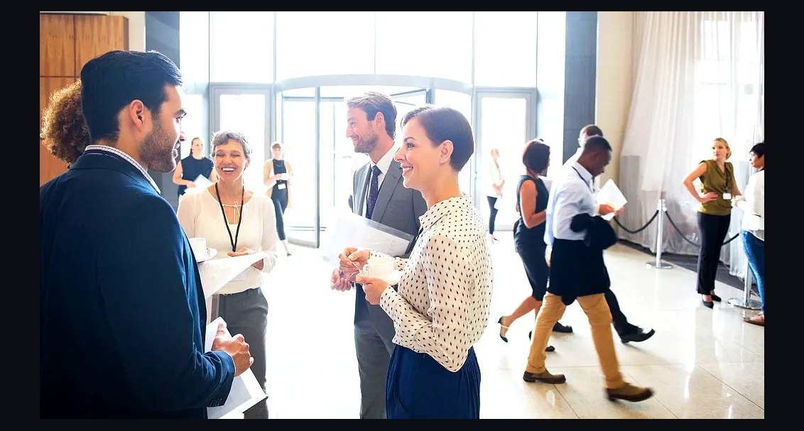 How to politely end a conversation at a networking event in 2027