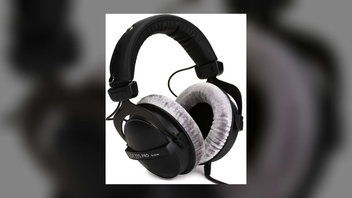 Top 10 Studio Headphones for Sales Podcast Recording in 2027 — figure 2