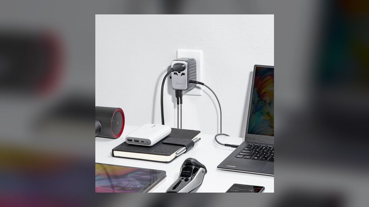 Top 10 Travel Adapters for International Sales Reps in 2027 — figure 1