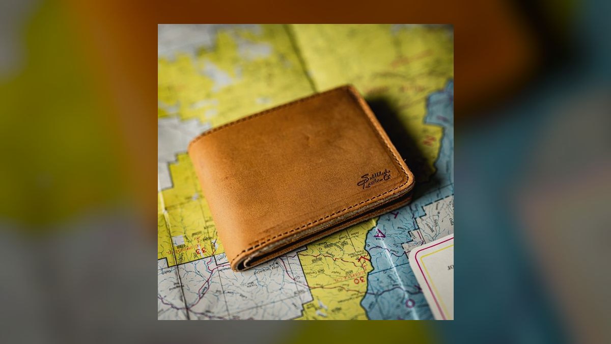 Top 10 Leather Wallets for Sales Reps in 2027 — figure 2