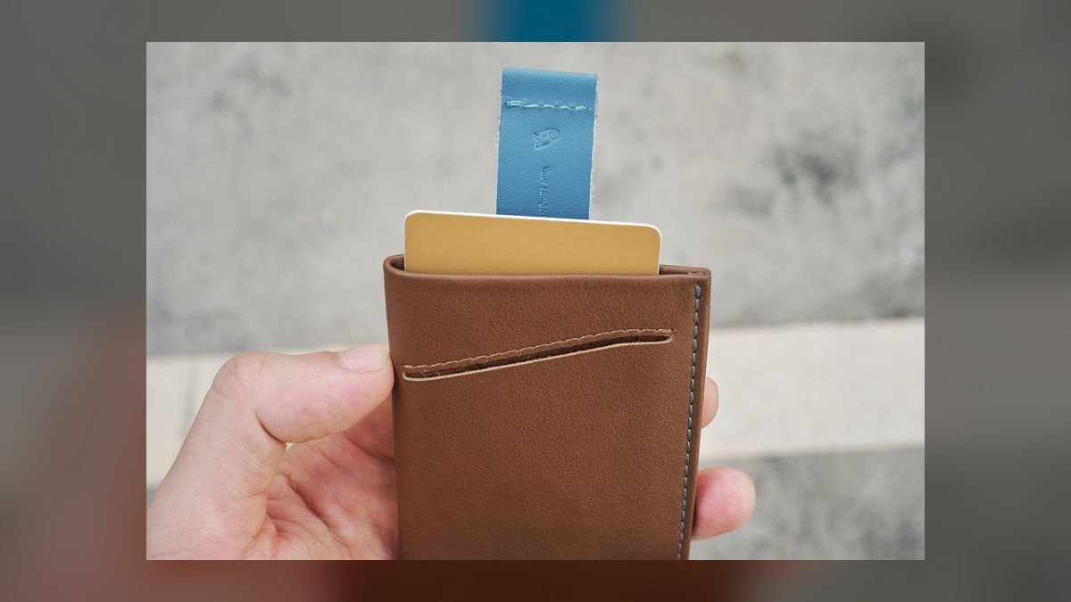 Top 10 Premium Business Card Cases for Sales Executives in 2027 — figure 3