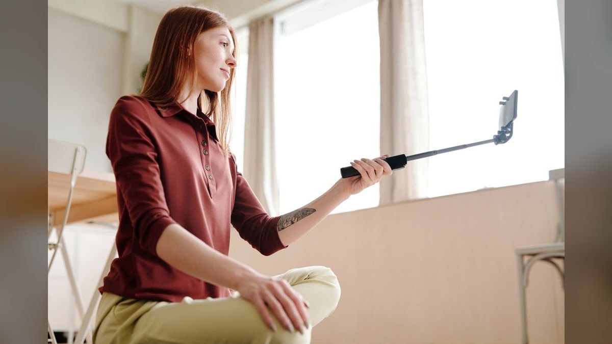 Top 10 Selfie Sticks with Remote in 2027 — Best Overall + Best Value — figure 3