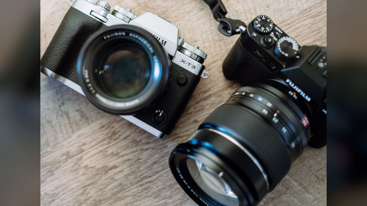 Top 10 Mirrorless Cameras — Best Overall + Best Value in 2027