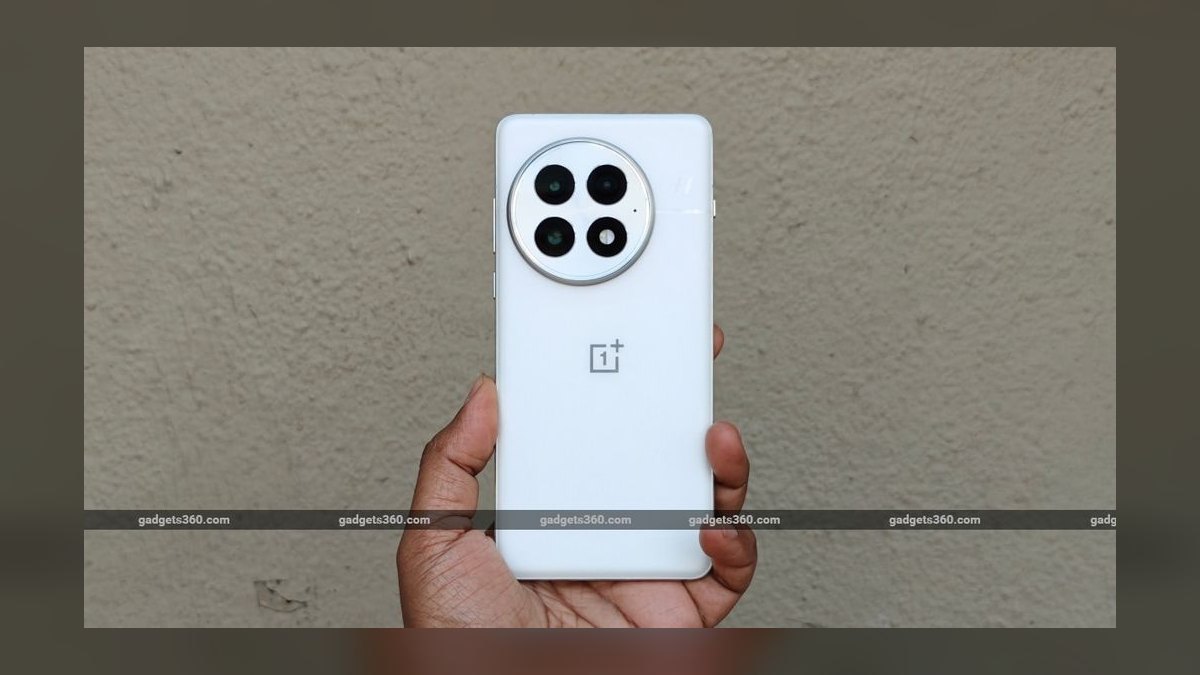 Top 10 Smartphones Under $800 — Best Overall + Best Value in 2027
