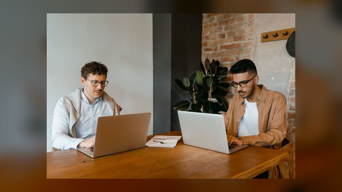 Best Business Laptops for Sales Reps in 2027: Top 10 Ranked — figure 9