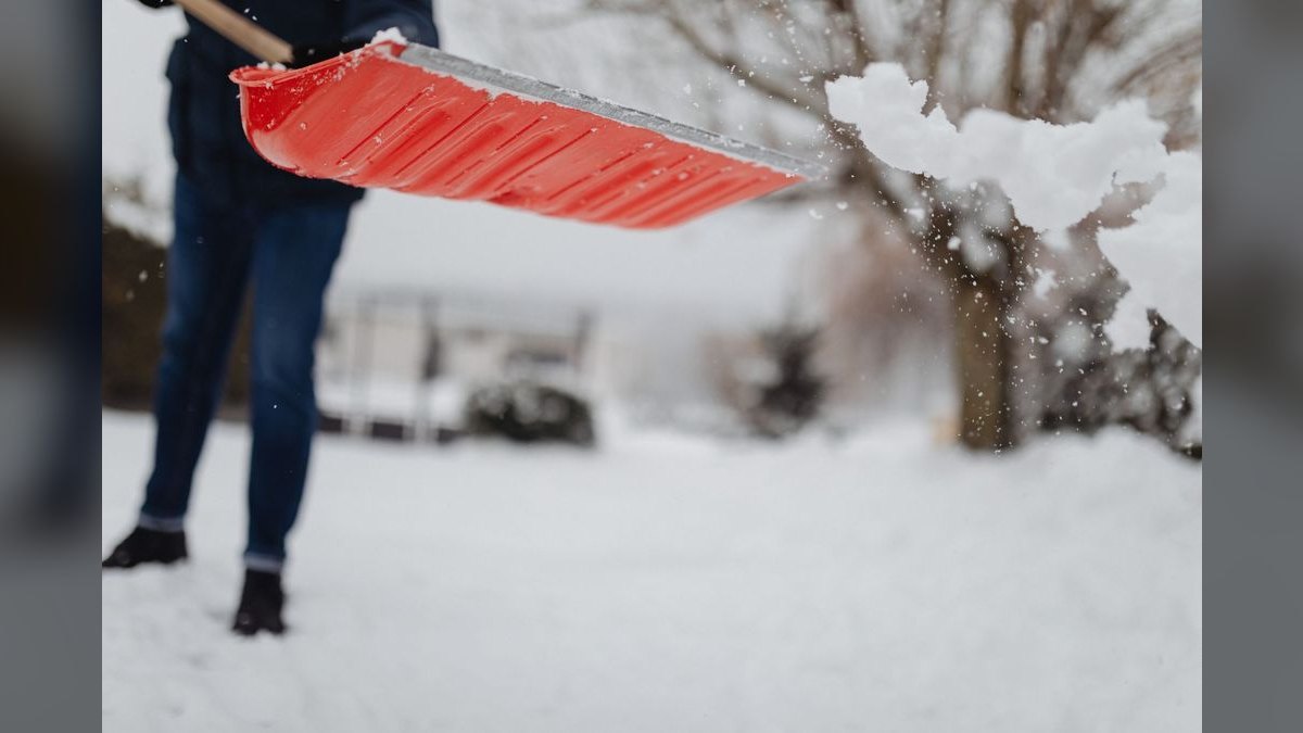 Top 10 Electric Snow Shovels in 2027 — Best Overall + Best Value
