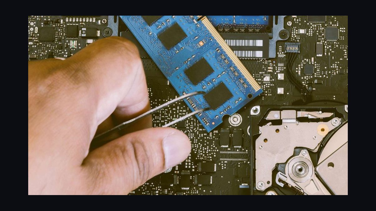 How much does upgrading a laptop's RAM actually improve everyday performance in 2027?