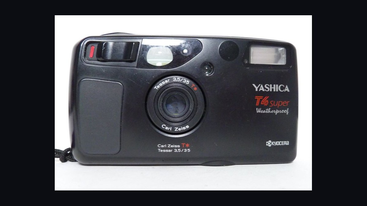 Top 10 Best-Selling Point-and-Shoot Cameras of the 1990s — figure 9