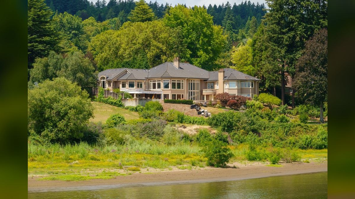 Top 10 Luxury Home Builders in America — figure 1