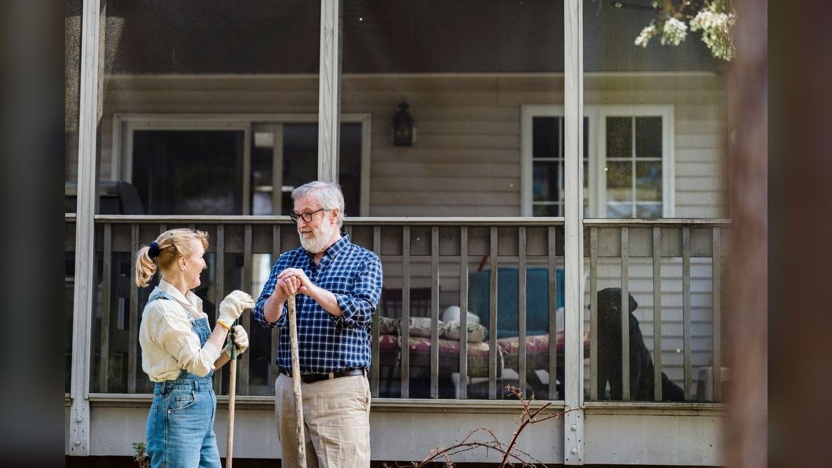 Top 10 Best Places to Retire and Buy a Home — figure 1