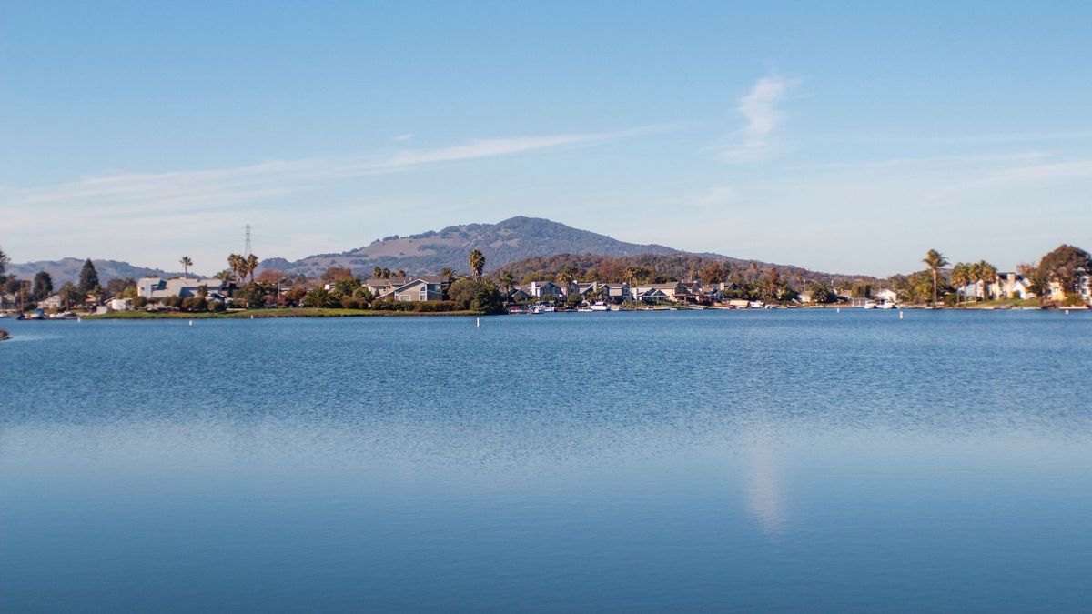 Top 10 Lake Communities to Buy a Home — figure 3