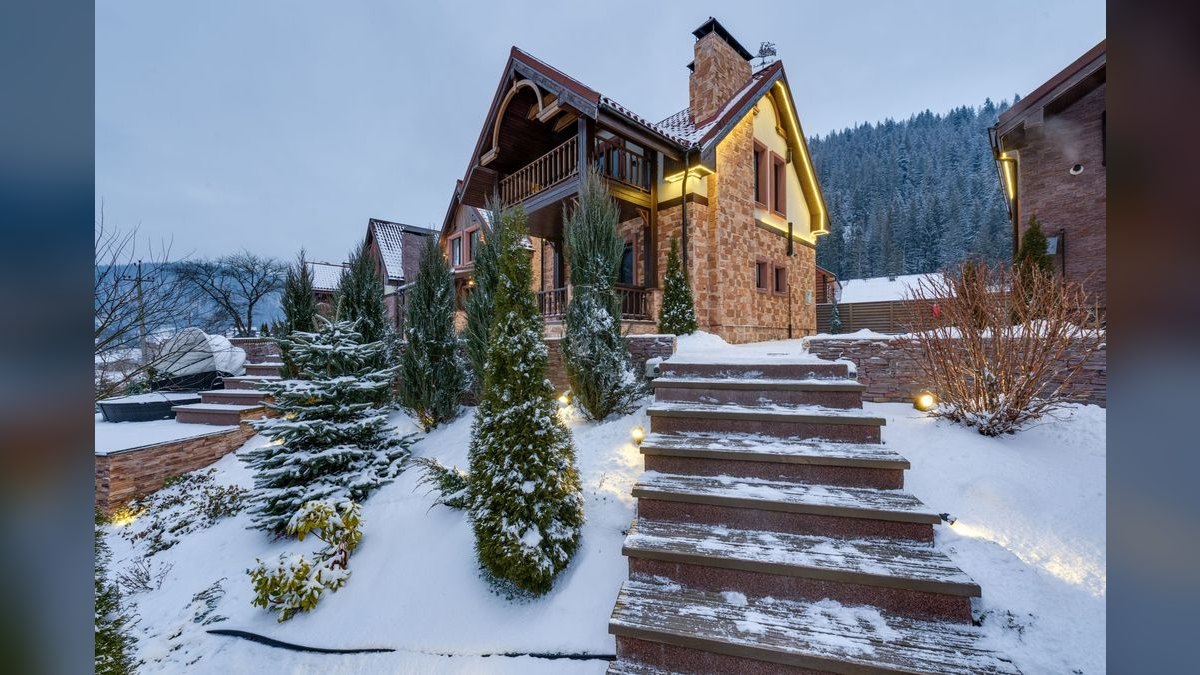 Top 10 Mountain Towns to Buy Property