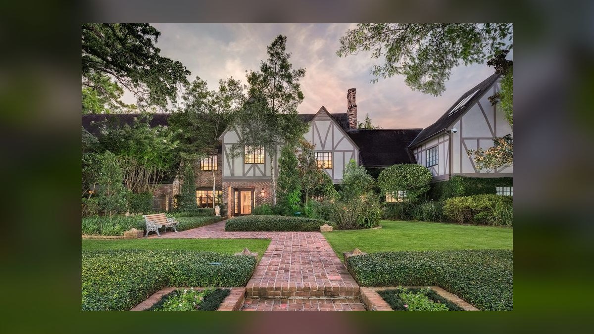 Top 10 Luxury Neighborhoods in Houston in 2027 — figure 9