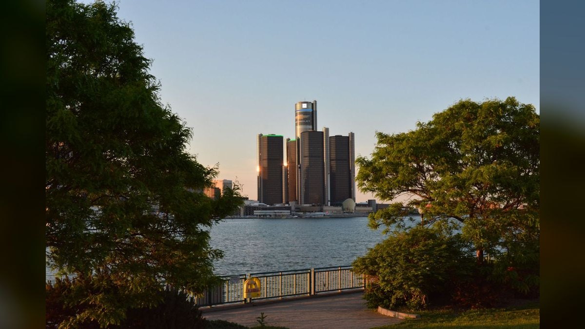 Top 10 Luxury Neighborhoods in Detroit — figure 1