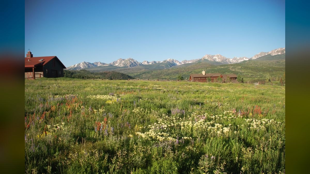 Top 10 Gated Communities in Colorado — figure 5