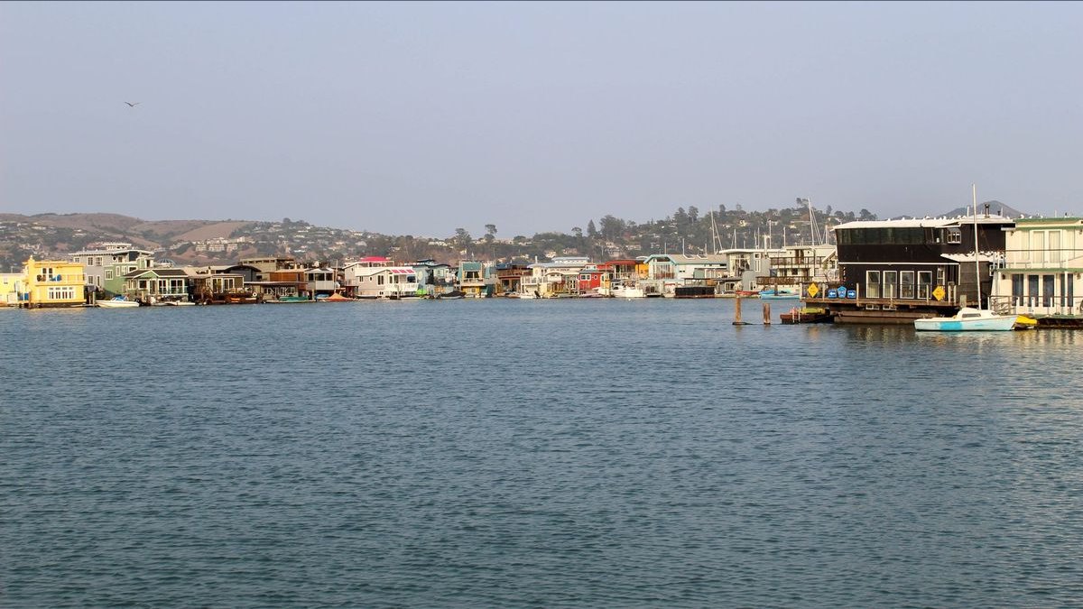 Top 10 Waterfront Communities in California in 2027