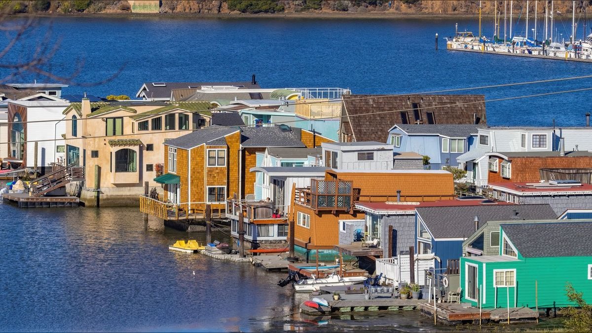 Top 10 Waterfront Communities in Colorado — figure 2