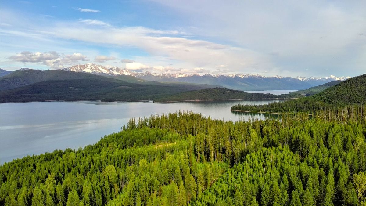 Top 10 Waterfront Communities in Montana — figure 1
