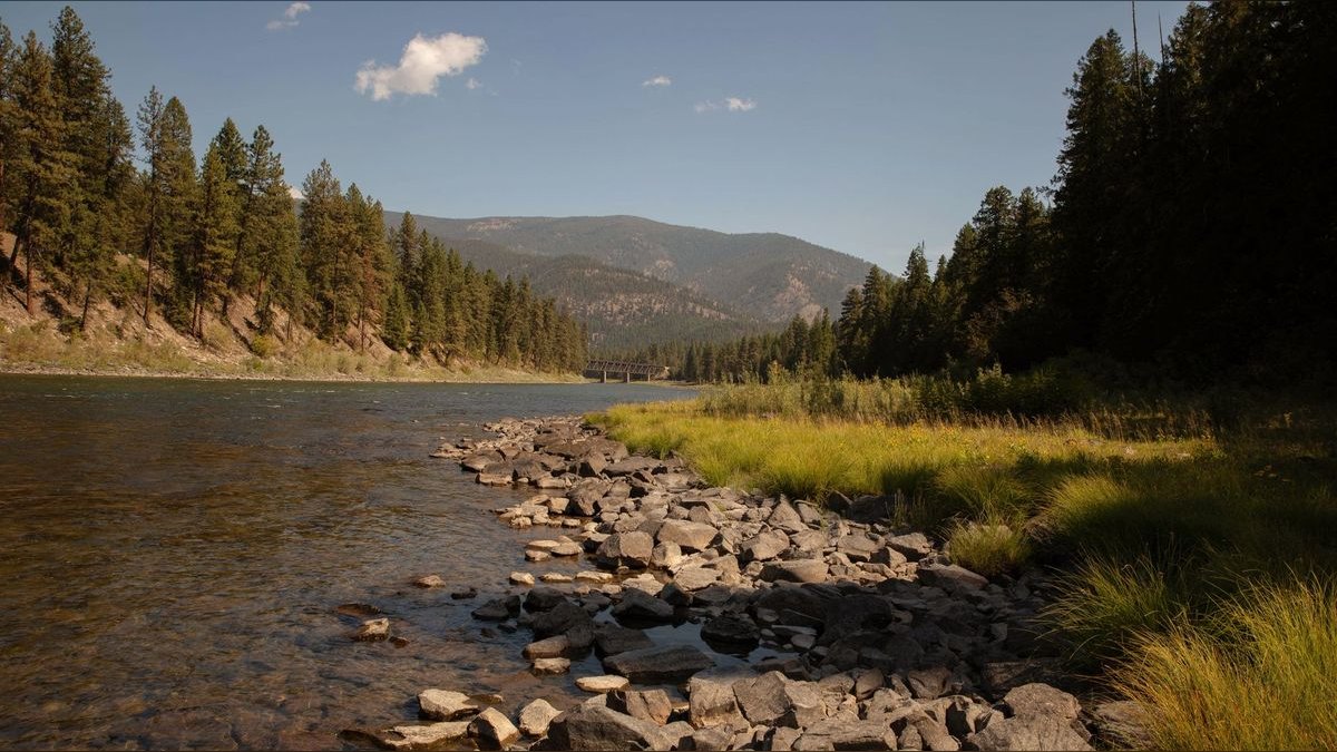 Top 10 Waterfront Communities in Montana — figure 4