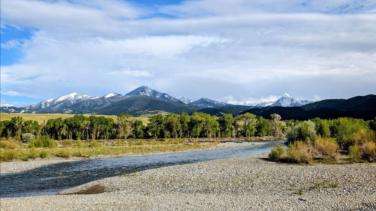 Top 10 Waterfront Communities in Montana — figure 5