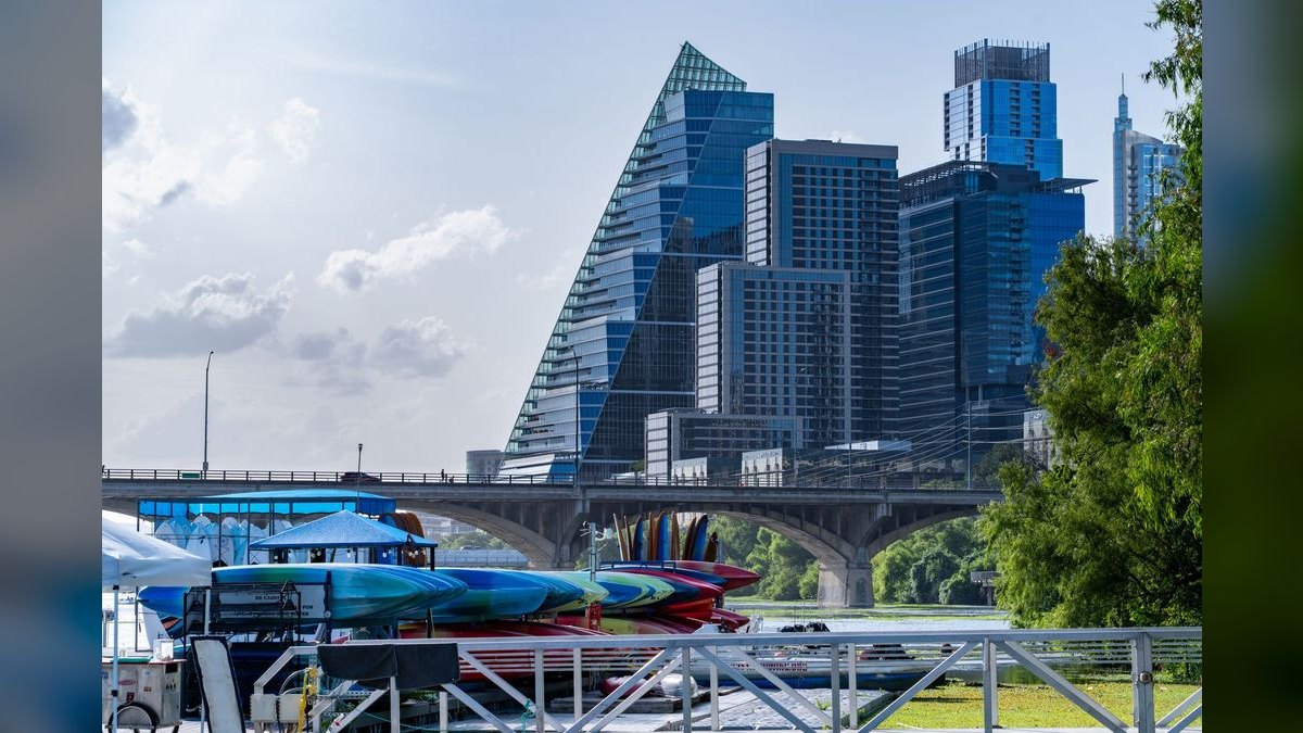 Top 10 Waterfront Estates in Austin — figure 5