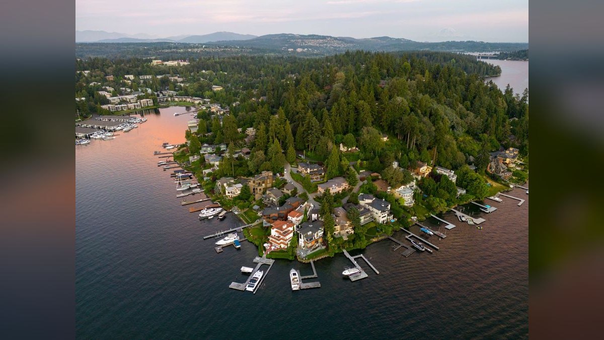 Top 10 Waterfront Estates in Charlotte — figure 6