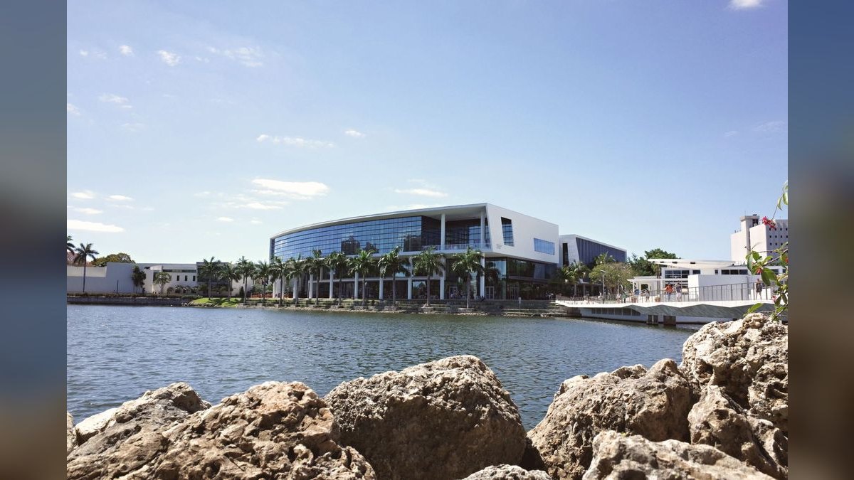 Top 10 Lake Communities in Miami — figure 2