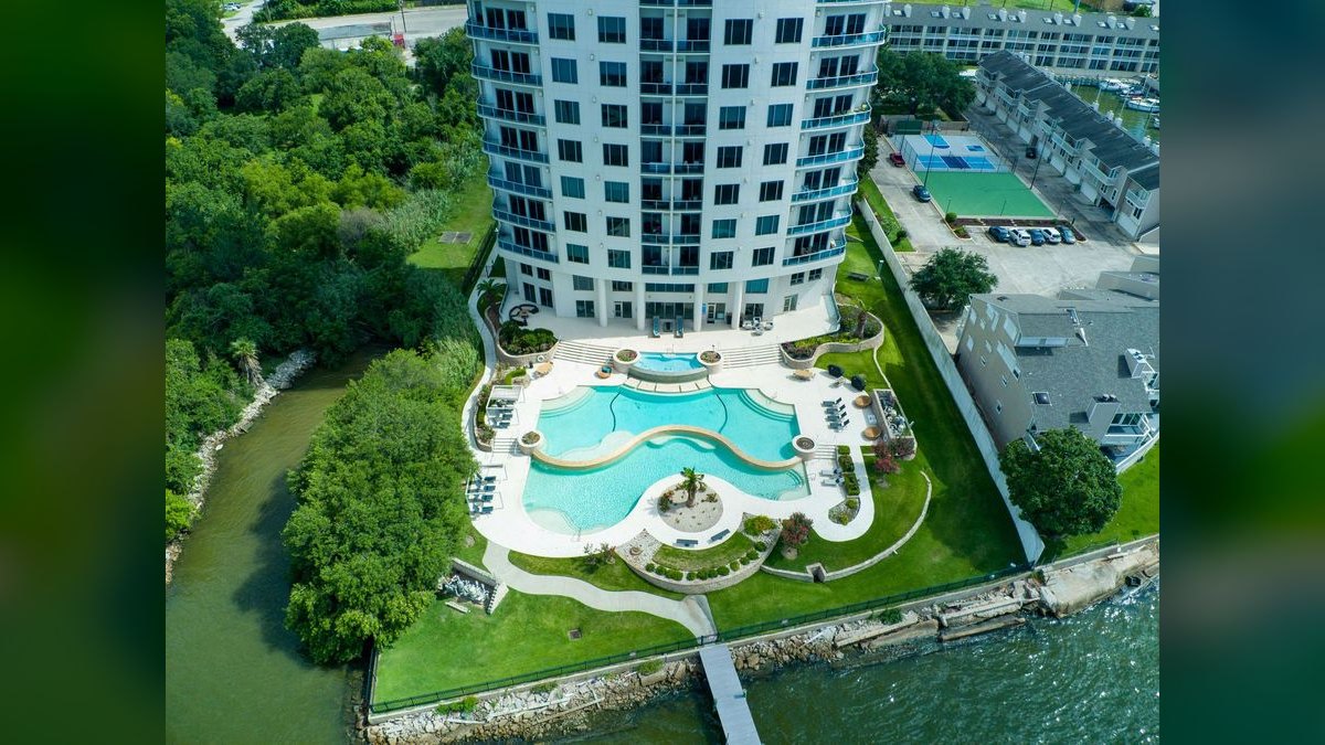 Top 10 Lake Communities in Houston — figure 5