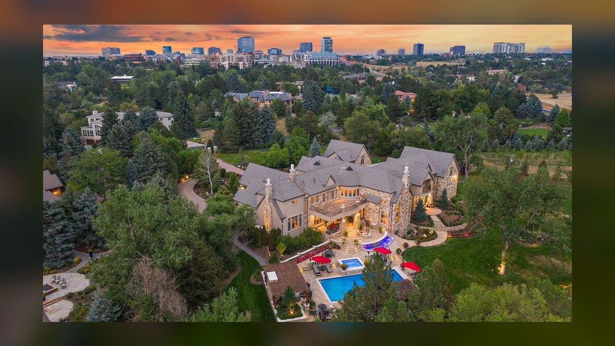 Top 10 Beach Towns in Denver — figure 1