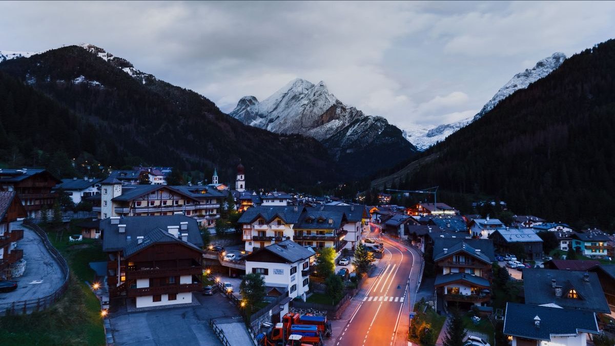 Top 10 Mountain Towns in Miami — figure 6