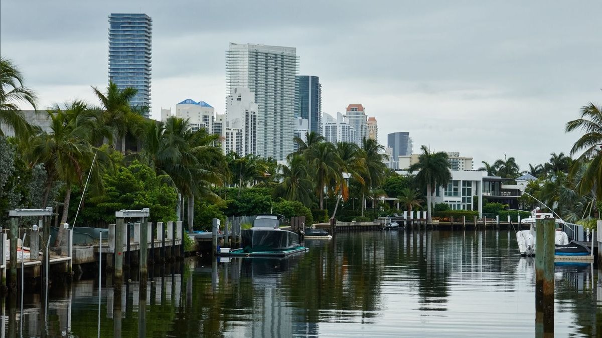 Top 10 Luxury Condos in Miami — figure 2