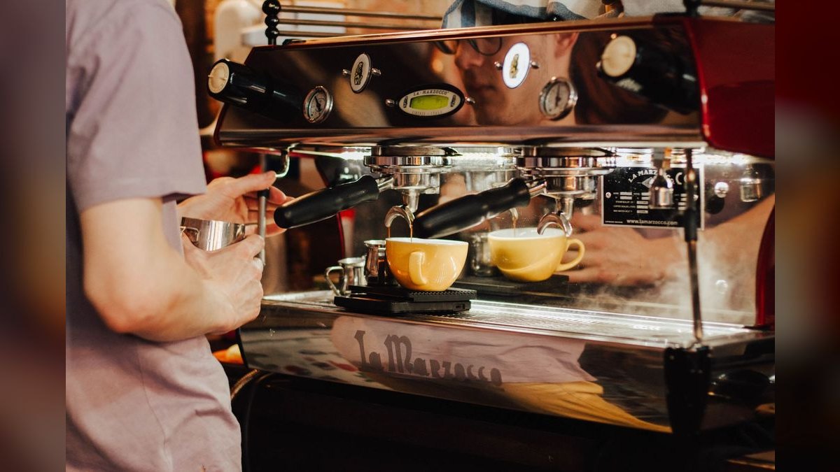 Is the La Marzocco Linea Mini worth the price in 2027 — figure 6